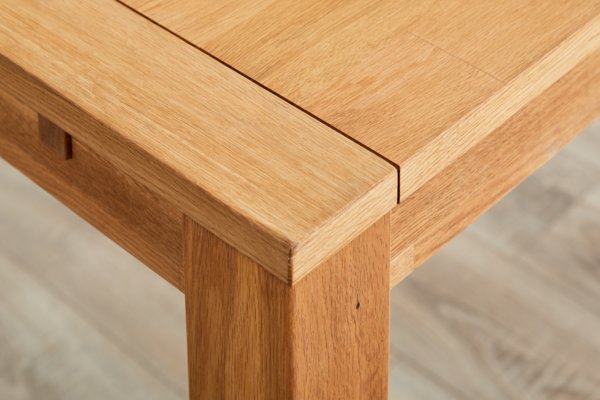 HAGE L190 Tisch natur Eiche + 4 BISTRUP Stühle sand