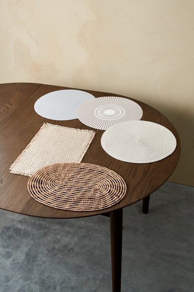 Place mat KUNGSMYNTA D38 beige