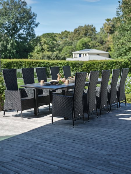 Table MOSS L214/315 gris + 4 chaises SKIVE inclinable noir