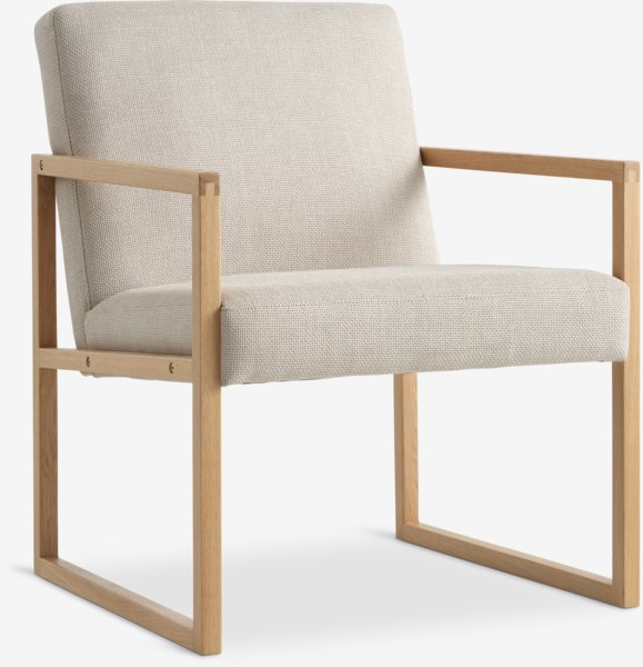 Armchair KALUNDBORG sand fabric/oak