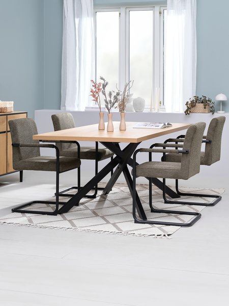 NORTOFT L200 table oak + 4 ESPE chairs olive/black