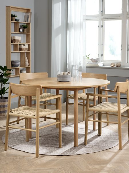 ALSTED Ø120 Tisch eichefarben+4 ISLEV Stühle m/Armlehne Eich