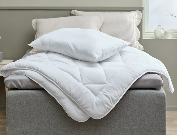 Poliészter paplan 135x200 STORFJELLET meleg