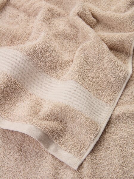 Guanto da bagno KARLSTAD 15x21 cm color sabbia KRONBORG