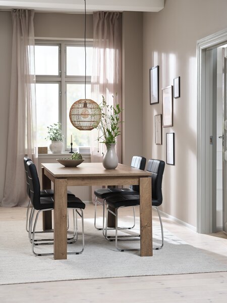 VEDDE L160 table wild oak + 4 HAMMEL chairs black