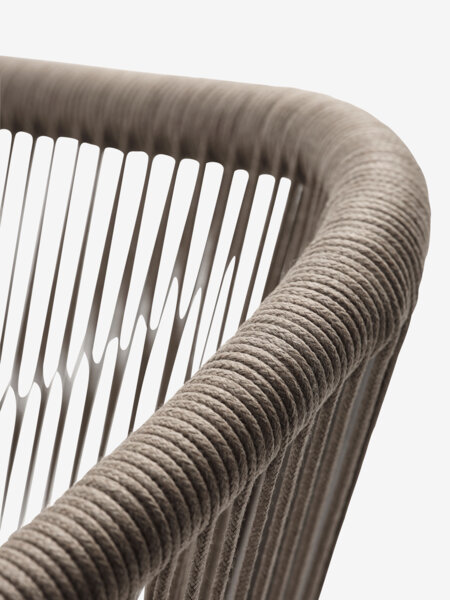 RAUMA D140 stol + 4 GILJA stolice tamni pijesak