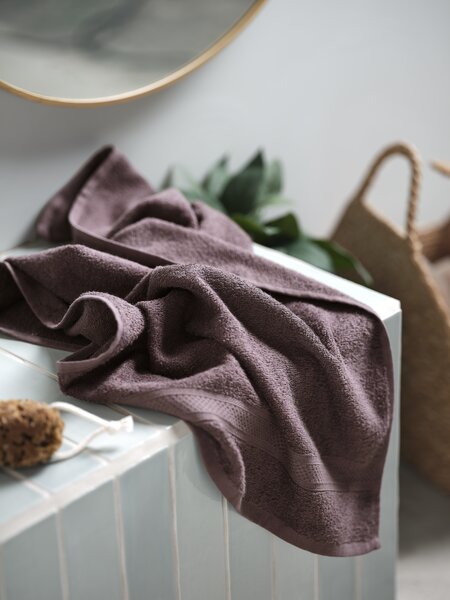 Handduk UPPSALA 50x70 dimlila