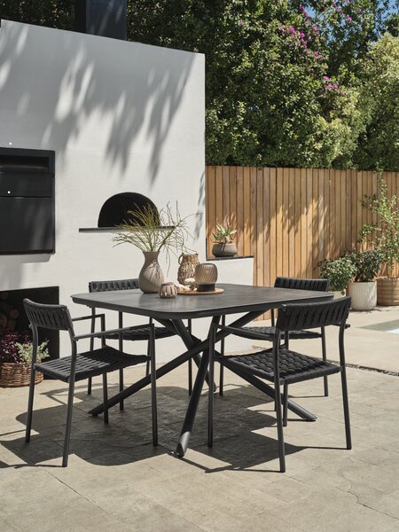 GOTHENBURG L120 bord grå + 4 TRILLEVALLEN stol sort