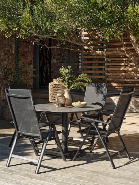 VAMDRUP D120 table grey + 4 LOMMA chair black