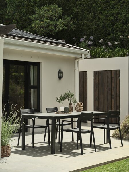 Silla apilable INGSTRUP negro