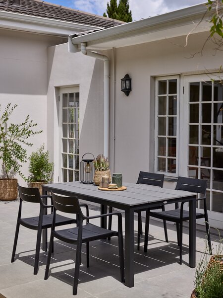 Silla apilable INGSTRUP negro