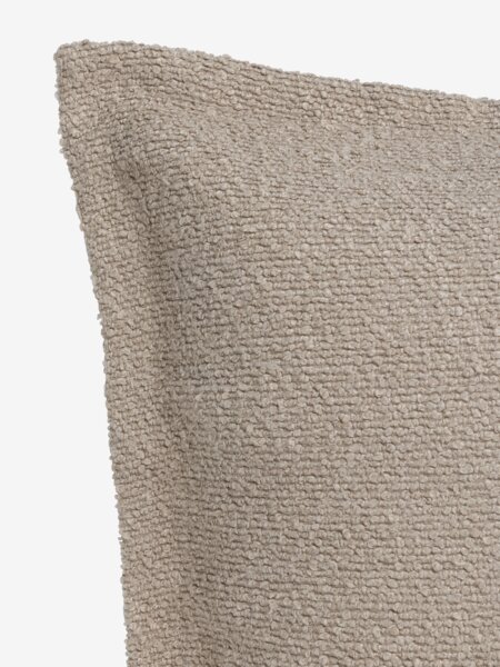 Pynteputetrekk GULDBLOMME 50x50 sand
