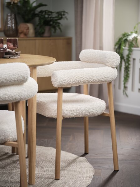 Spisestol BREUM offwhite stoff/natur eikefarget