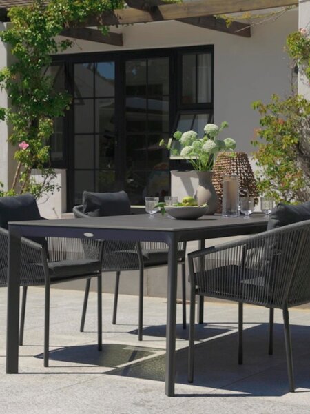 KUMLA L200 table + 4 GILJA chair grey