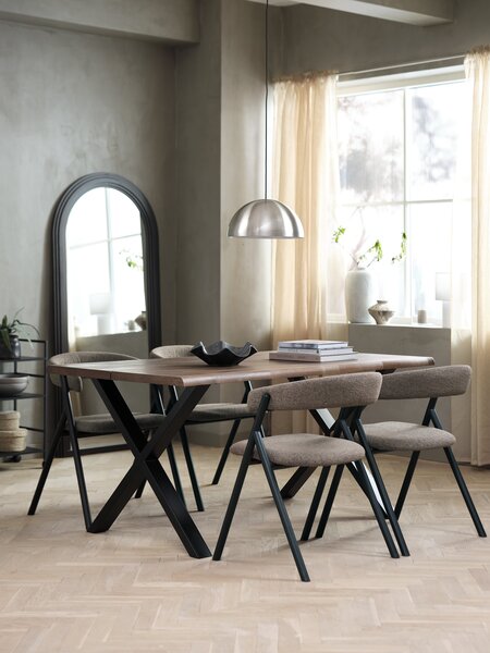 ROSLEV L160 bord mörk ek + 4 HINDEVAD ljusbrun
