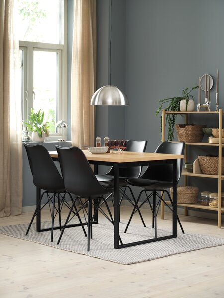 AABENRAA L120 table warm oak + 4 KLARUP chairs black
