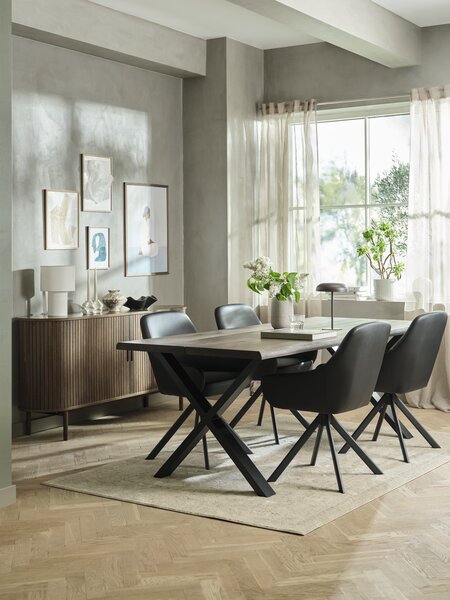 ROSLEV L200 bord mørk eik + 4 ROSTRUP stol svart
