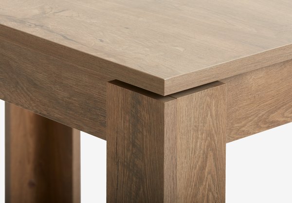 VEDDE L120 table wild dark oak + 4 TUREBY chairs beige